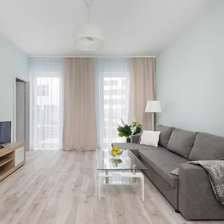 Comfortable Perfect For Remote Work By Renters 아파트 슈체친