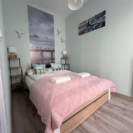 아파트 Comfortable Perfect For Remote Work By Renters 슈체친